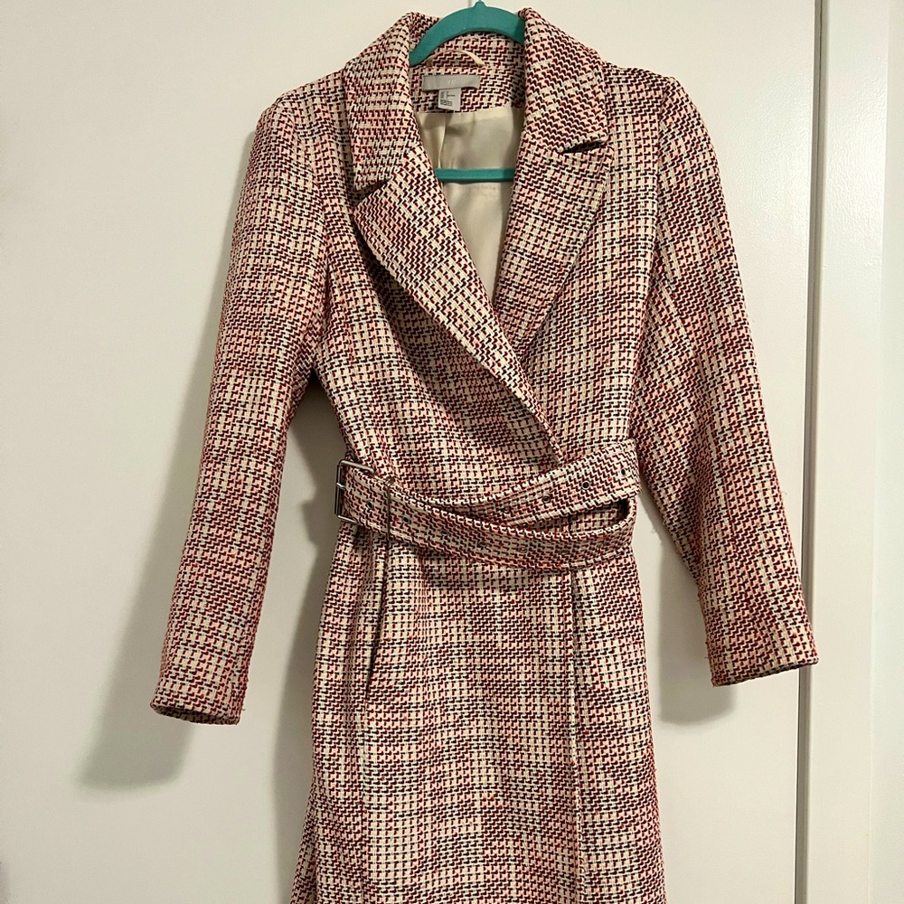 H&M tweed coat size 2 ( fits XS) Red-white-black